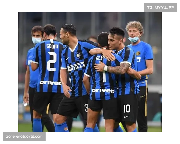 阿贾克斯控球率占优但转化效率低,进攻端需解决问题 阿贾克斯控球率占优但转化效率低,进攻端需解决问题